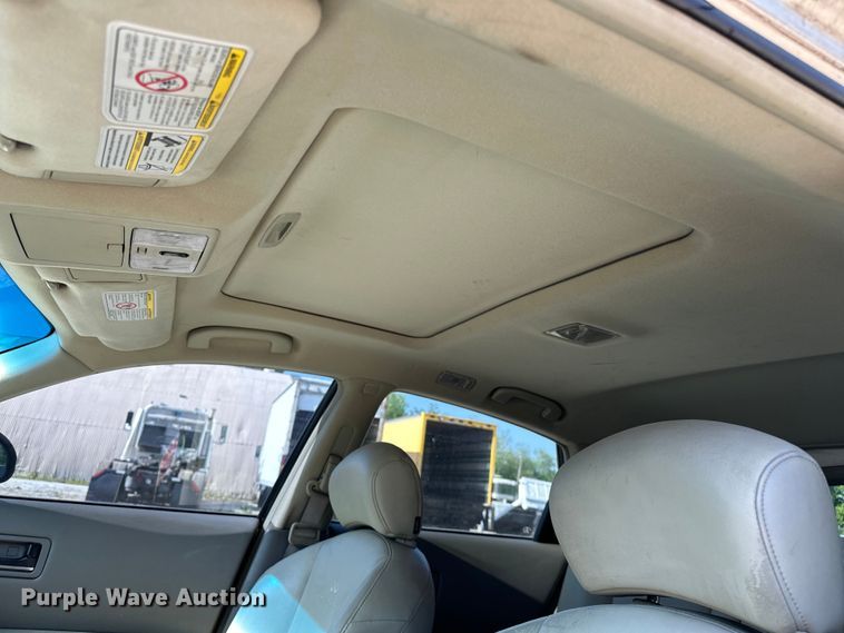 image for item NR9855 2002 Infiniti FX35 SUV