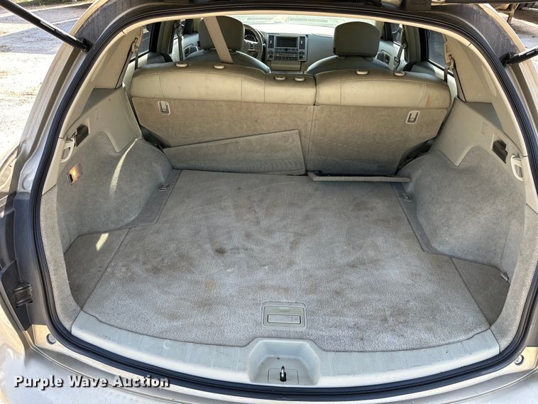 image for item NR9855 2002 Infiniti FX35 SUV