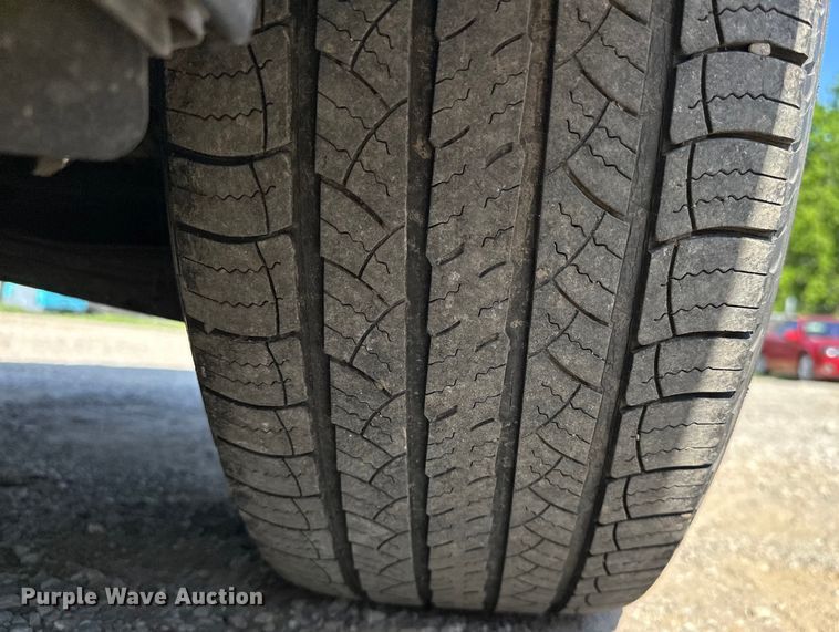 image for item NR9855 2002 Infiniti FX35 SUV