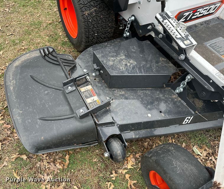 image for item NR9873 2023 Bobcat  ZT3500 ZTR lawn mower