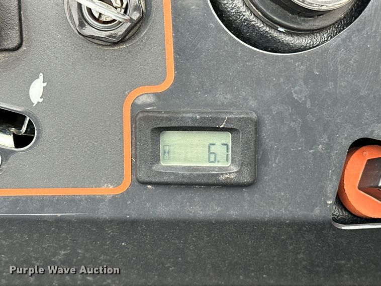 image for item NR9873 2023 Bobcat  ZT3500 ZTR lawn mower