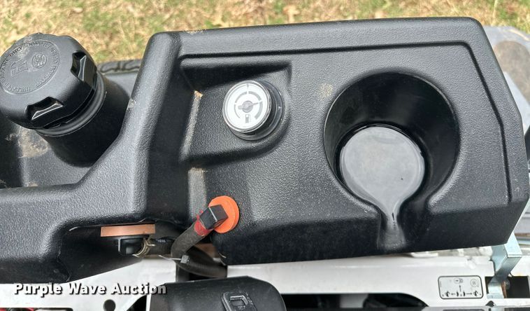 image for item NR9873 2023 Bobcat  ZT3500 ZTR lawn mower