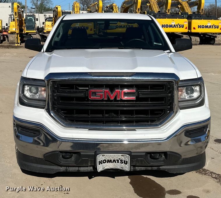 image for item NT9086 2018 GMC Seirra 1500 Double Cab pickup truck