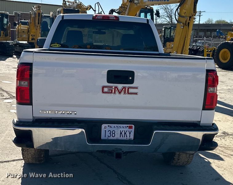 image for item NT9086 2018 GMC Seirra 1500 Double Cab pickup truck