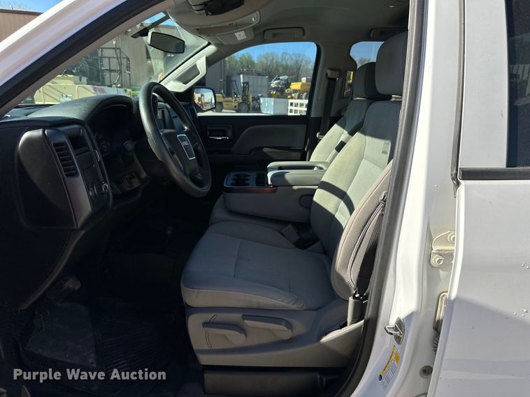 image for item NT9086 2018 GMC Seirra 1500 Double Cab pickup truck