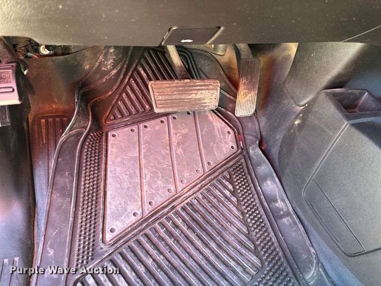 image for item NT9086 2018 GMC Seirra 1500 Double Cab pickup truck