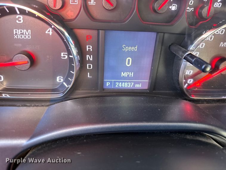 image for item NT9086 2018 GMC Seirra 1500 Double Cab pickup truck