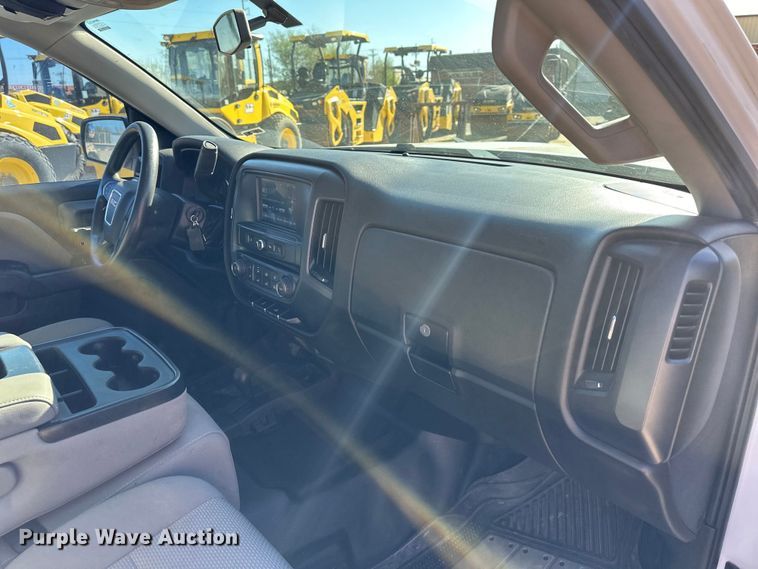 image for item NT9086 2018 GMC Seirra 1500 Double Cab pickup truck