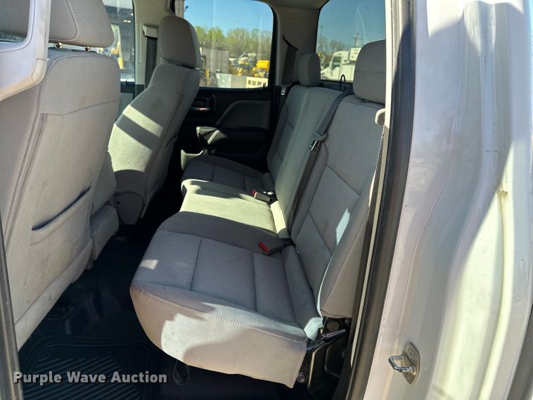 image for item NT9086 2018 GMC Seirra 1500 Double Cab pickup truck