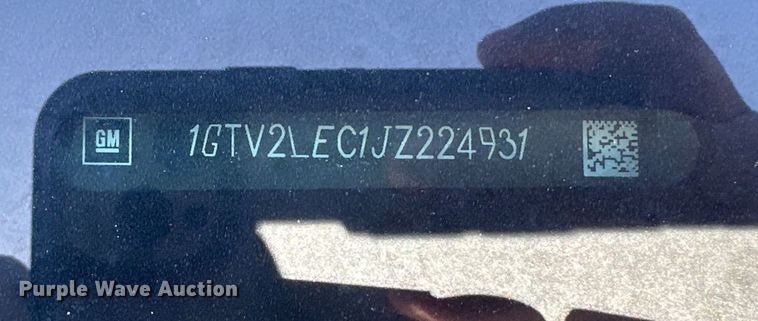 image for item NT9086 2018 GMC Seirra 1500 Double Cab pickup truck