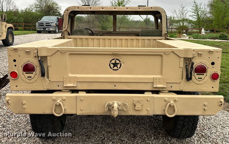 image for item NT9115 2007 AM General  M-1097R1 HMMWV SUV