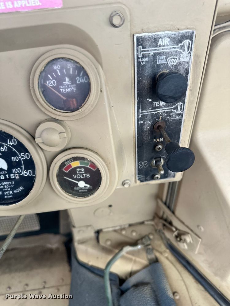 image for item NT9115 2007 AM General  M-1097R1 HMMWV SUV