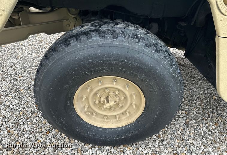 image for item NT9115 2007 AM General  M-1097R1 HMMWV SUV