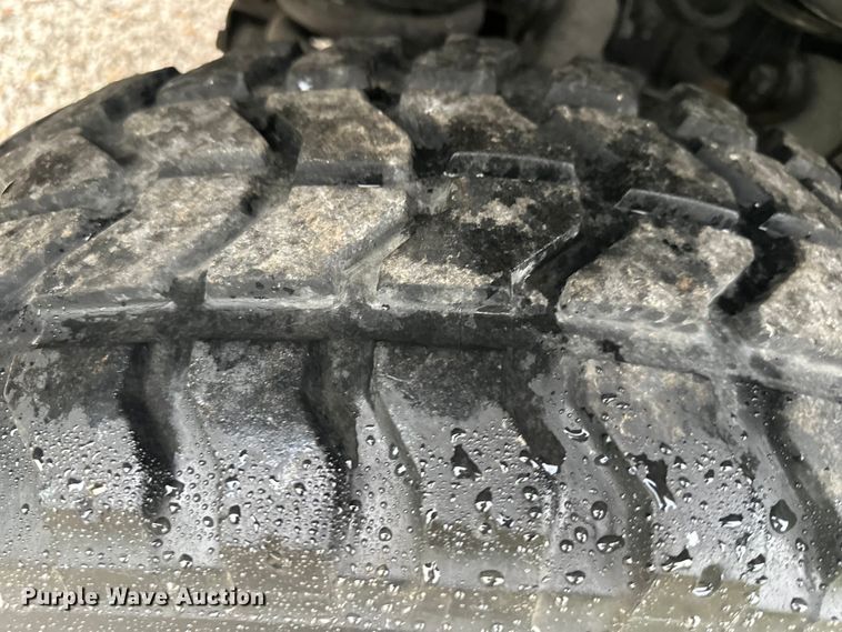 image for item NT9115 2007 AM General  M-1097R1 HMMWV SUV