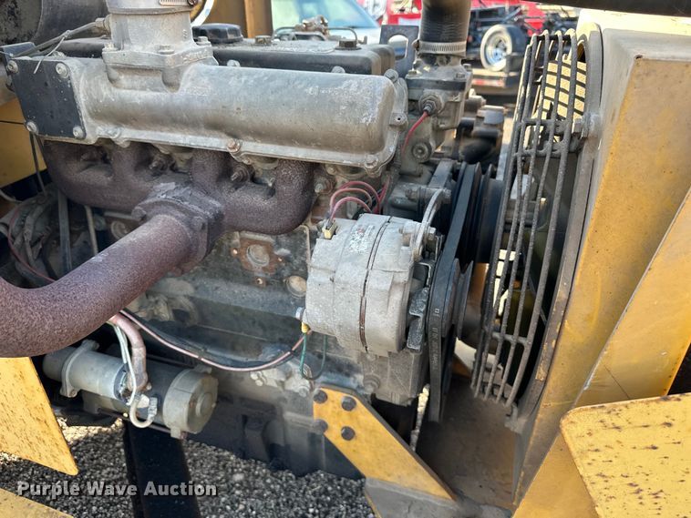 image for item NT9141 1998 Vermeer  BC1250A wood chipper