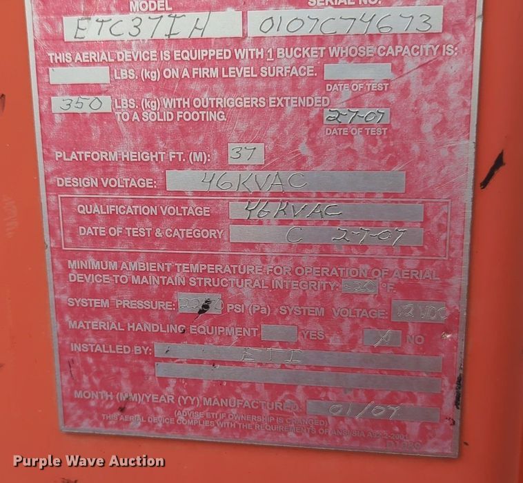 image for item NZ9565 2007 International 4100 bucket truck