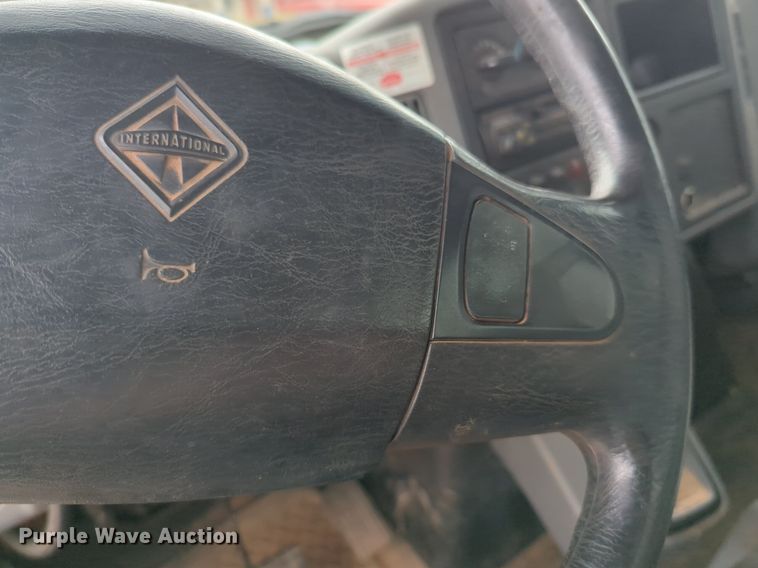 image for item NZ9565 2007 International 4100 bucket truck