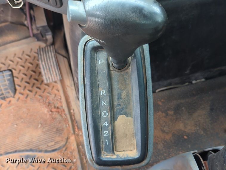 image for item NZ9565 2007 International 4100 bucket truck