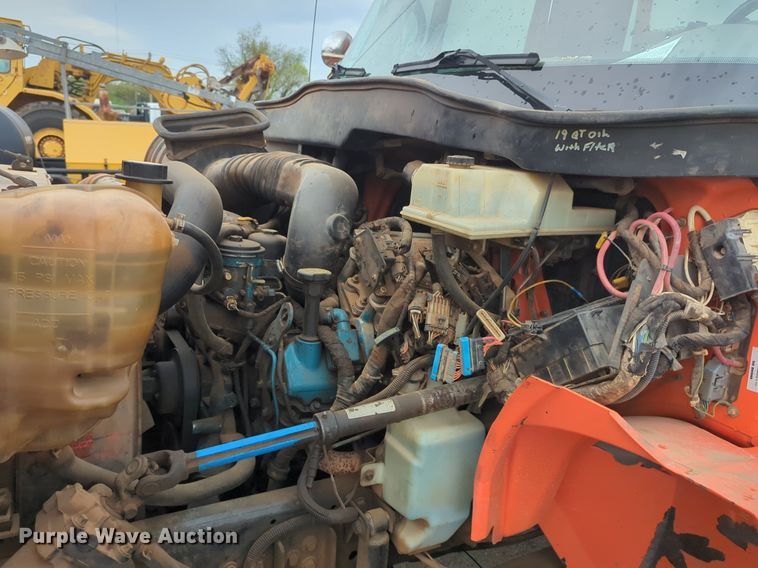 image for item NZ9565 2007 International 4100 bucket truck