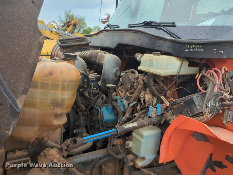 image for item NZ9565 2007 International 4100 bucket truck