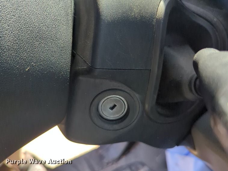 image for item NZ9580 2018 Ford F350 Super Duty  utility bed pickup truck