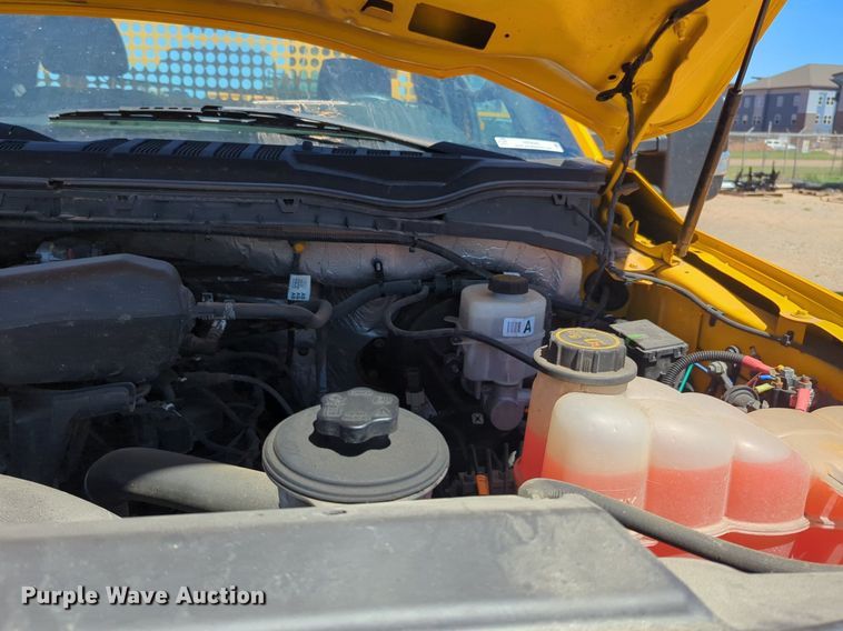 image for item NZ9580 2018 Ford F350 Super Duty  utility bed pickup truck