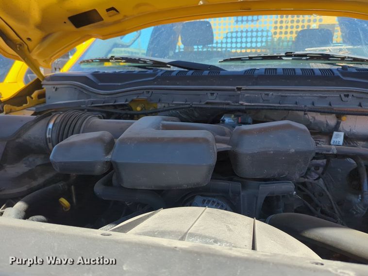 image for item NZ9580 2018 Ford F350 Super Duty  utility bed pickup truck