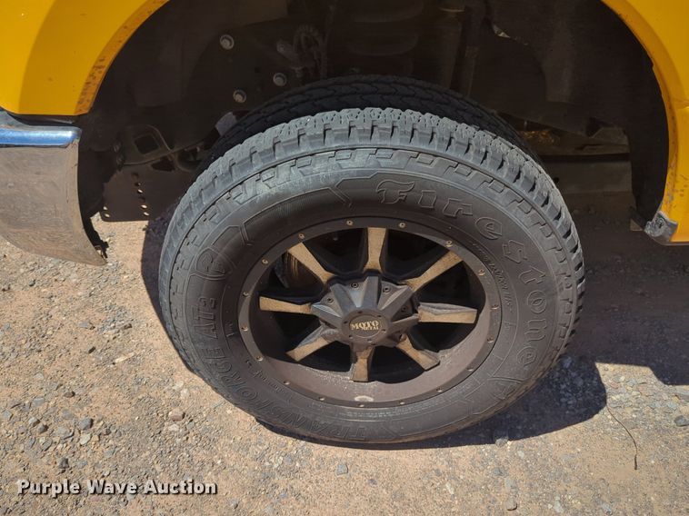 image for item NZ9580 2018 Ford F350 Super Duty  utility bed pickup truck