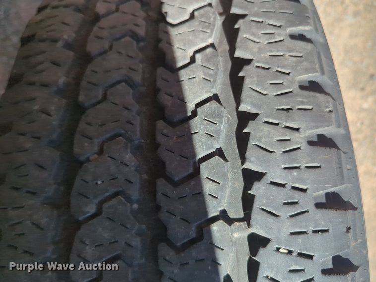 image for item NZ9580 2018 Ford F350 Super Duty  utility bed pickup truck