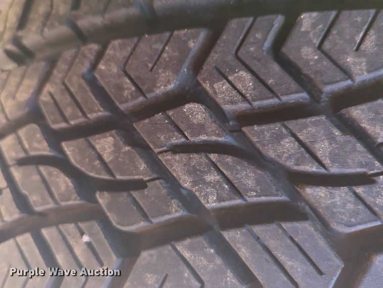 image for item NZ9581 2018 Ford F350 Super Duty  utility bed pickup truck