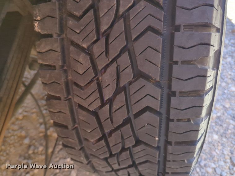 image for item NZ9581 2018 Ford F350 Super Duty  utility bed pickup truck