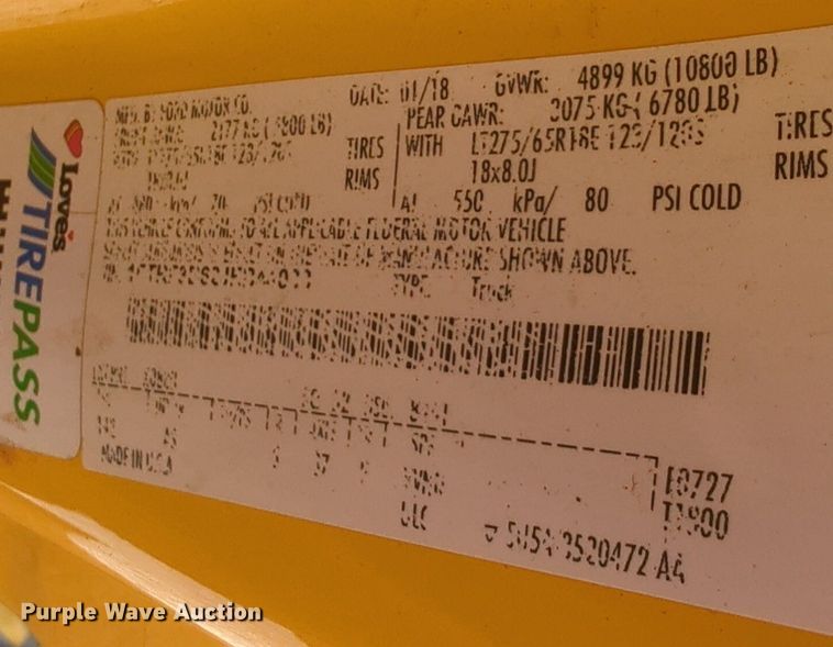 image for item NZ9581 2018 Ford F350 Super Duty  utility bed pickup truck