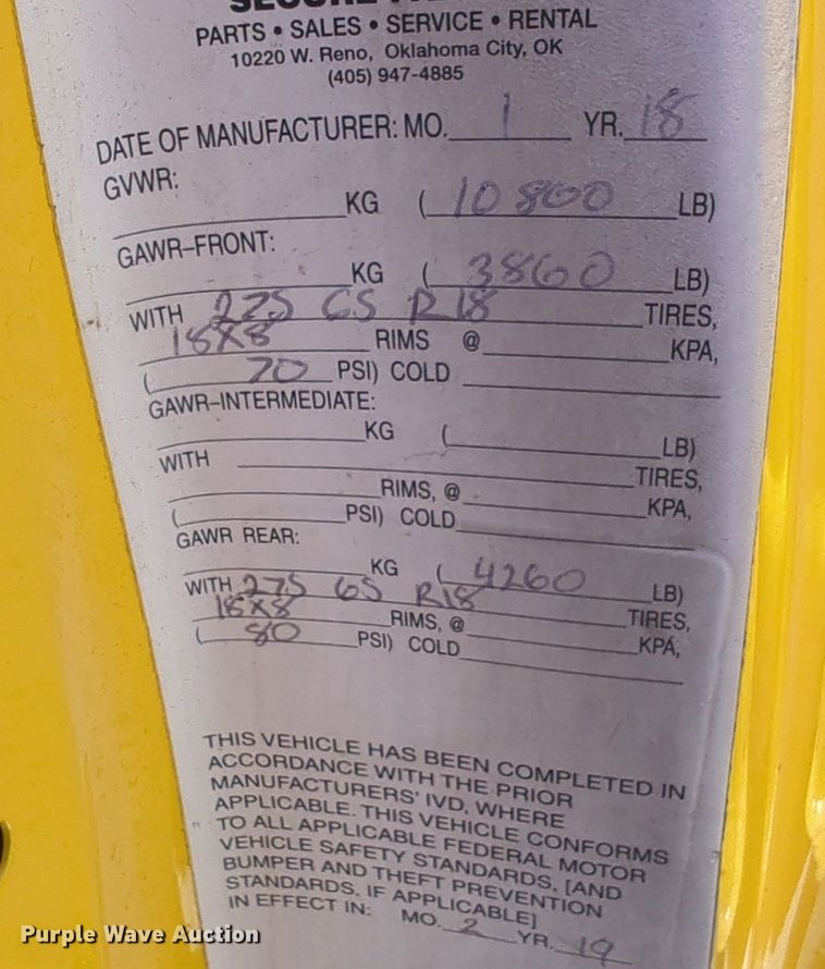 image for item NZ9581 2018 Ford F350 Super Duty  utility bed pickup truck