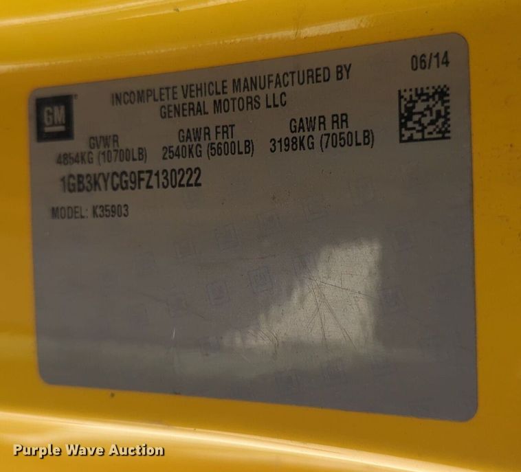 image for item NZ9588 2015 Chevrolet Silverado 3500HD utility bed pickup truck