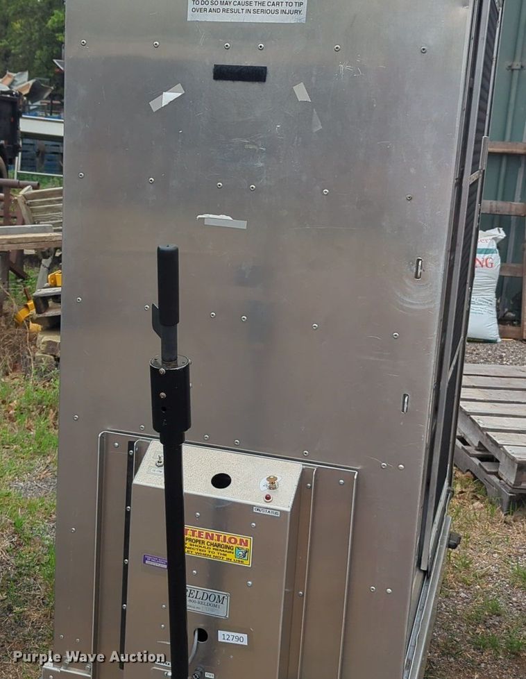 image for item NZ9602 (9) Reldom carts