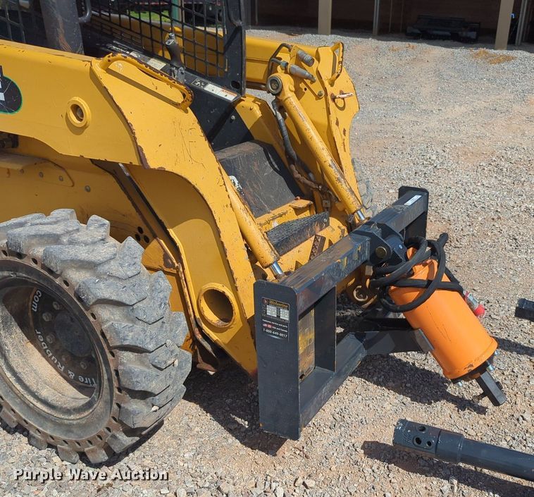 image for item NZ9608 2023 Wolverine SDB-13-1218R skid steer auger