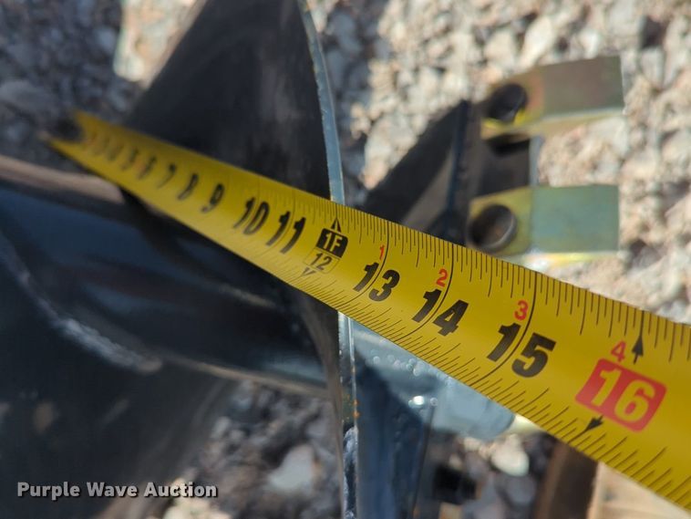 image for item NZ9608 2023 Wolverine SDB-13-1218R skid steer auger