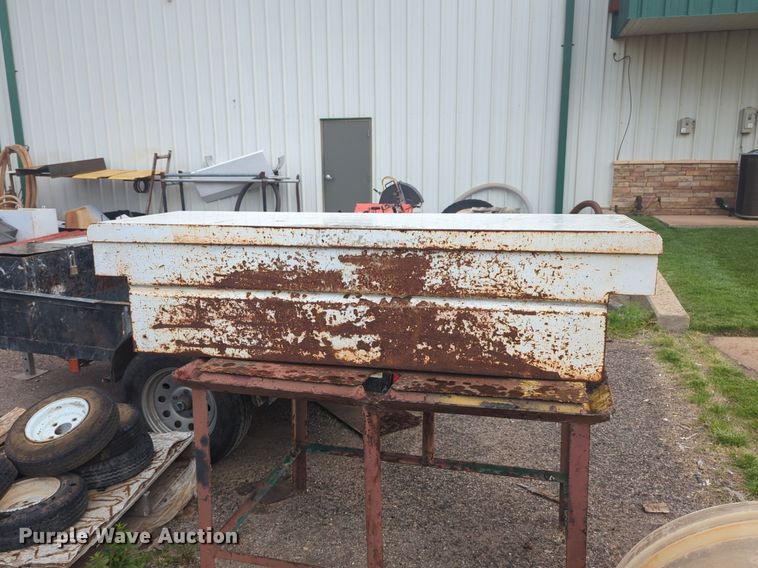 image for item NZ9639 (2) toolboxes