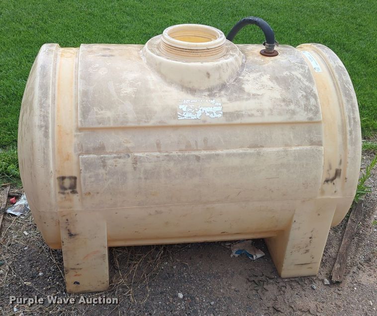 image for item NZ9640 Poly tank