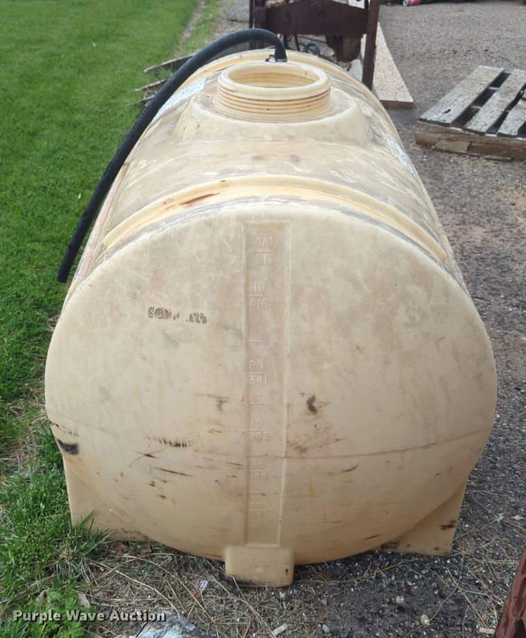 image for item NZ9640 Poly tank