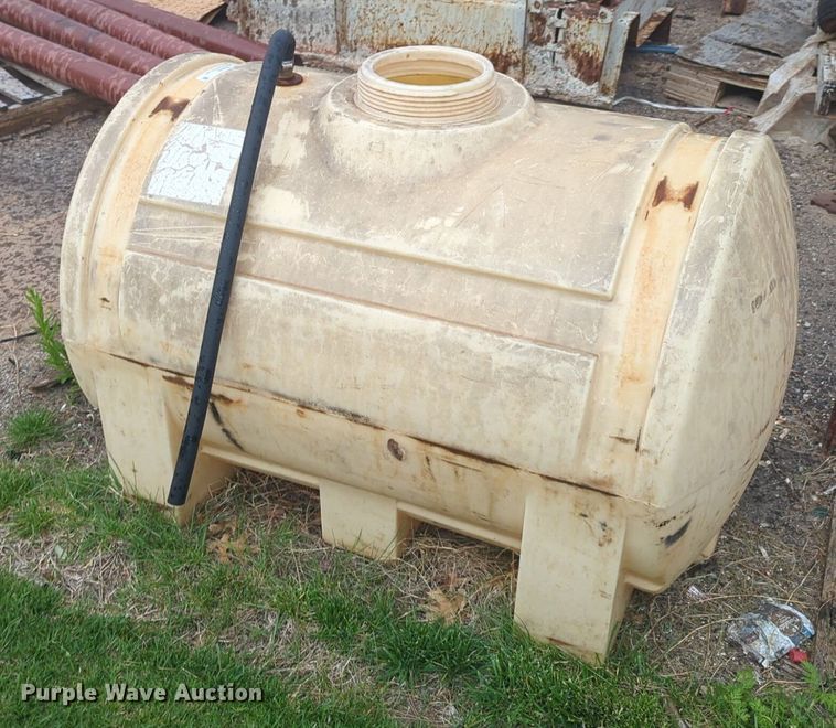 image for item NZ9640 Poly tank