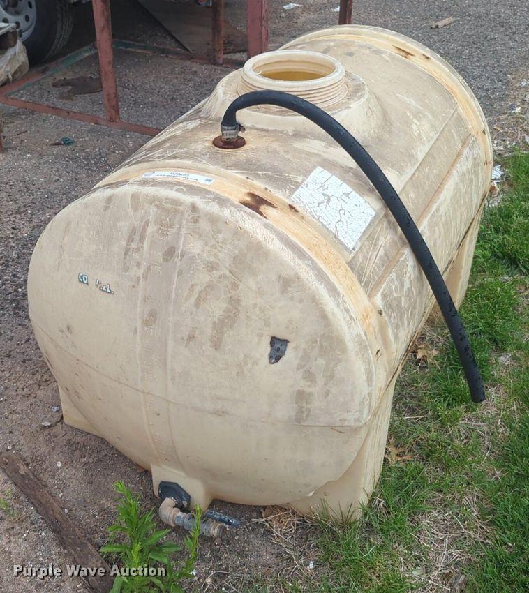 image for item NZ9640 Poly tank