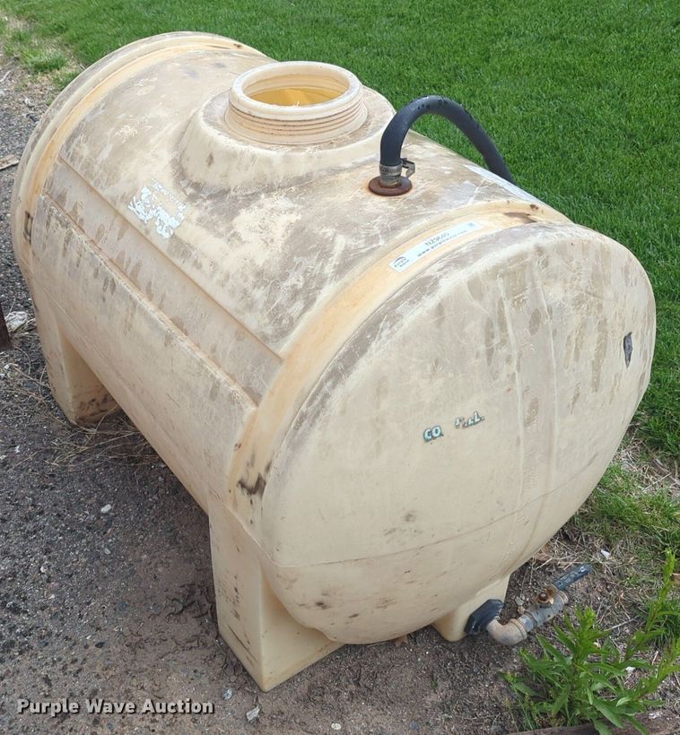 image for item NZ9640 Poly tank