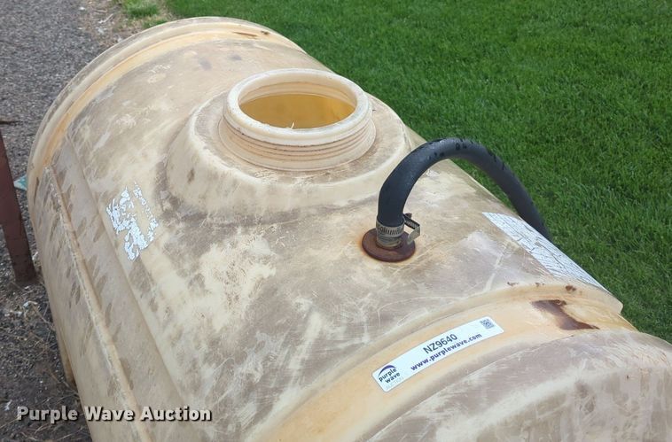 image for item NZ9640 Poly tank