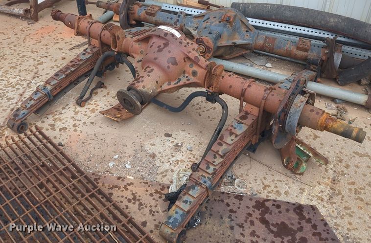 image for item NZ9642 (2) axle assemblies 