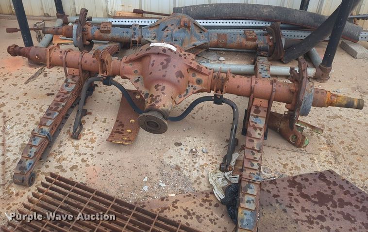 image for item NZ9642 (2) axle assemblies 