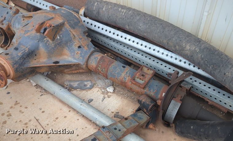 image for item NZ9642 (2) axle assemblies 