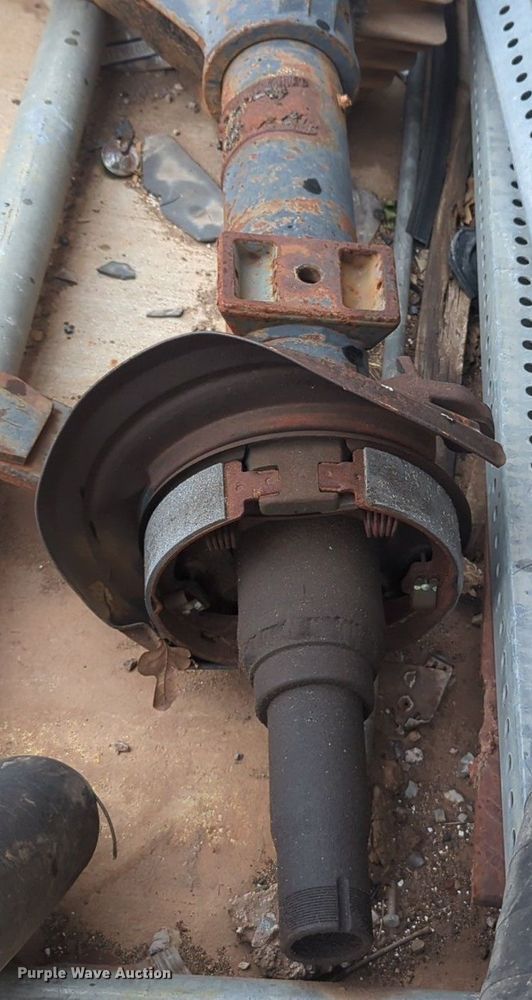 image for item NZ9642 (2) axle assemblies 