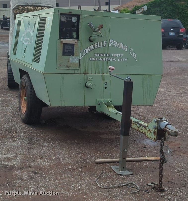 image for item NZ9646 Sullair 185 air compressor