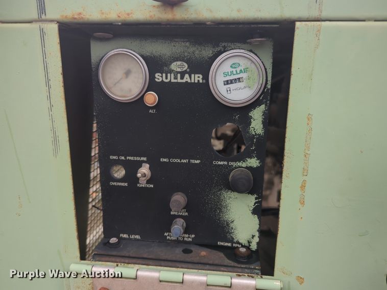 image for item NZ9646 Sullair 185 air compressor